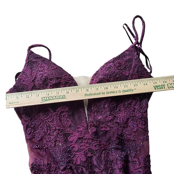 La Femme Women's 8 Dark Berry Deep V-neck Stretch Sparkle Embellished Lace Gown - Picture 12 of 16